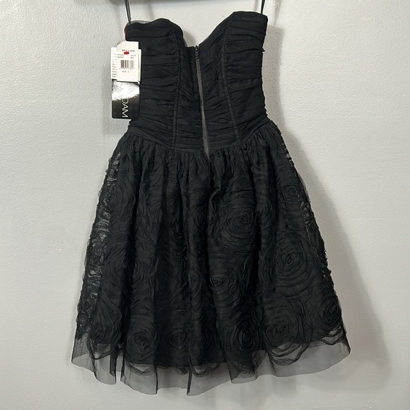New Betsy & Adam Strapless Black Tulle Layered Evening Y2K Prom Party Dress 2 - Picture 4 of 15